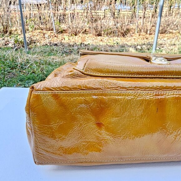 GOLDENBLEU Patent Leather Shoulder Bag Handbag Satchel, Pre-owned - Picture 5 of 10